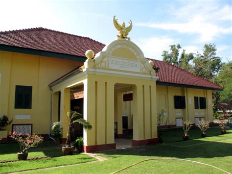  Der Ubon Ratchathani Museum: Ein faszinierender Einblick in die Geschichte und Kultur Nordostthailands!