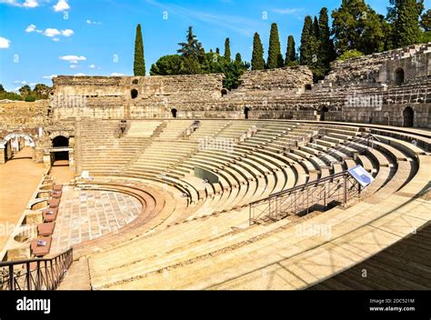  Das Römische Theater von Quique: Ein Fenster zur Antike im Herzen Andaluciens!